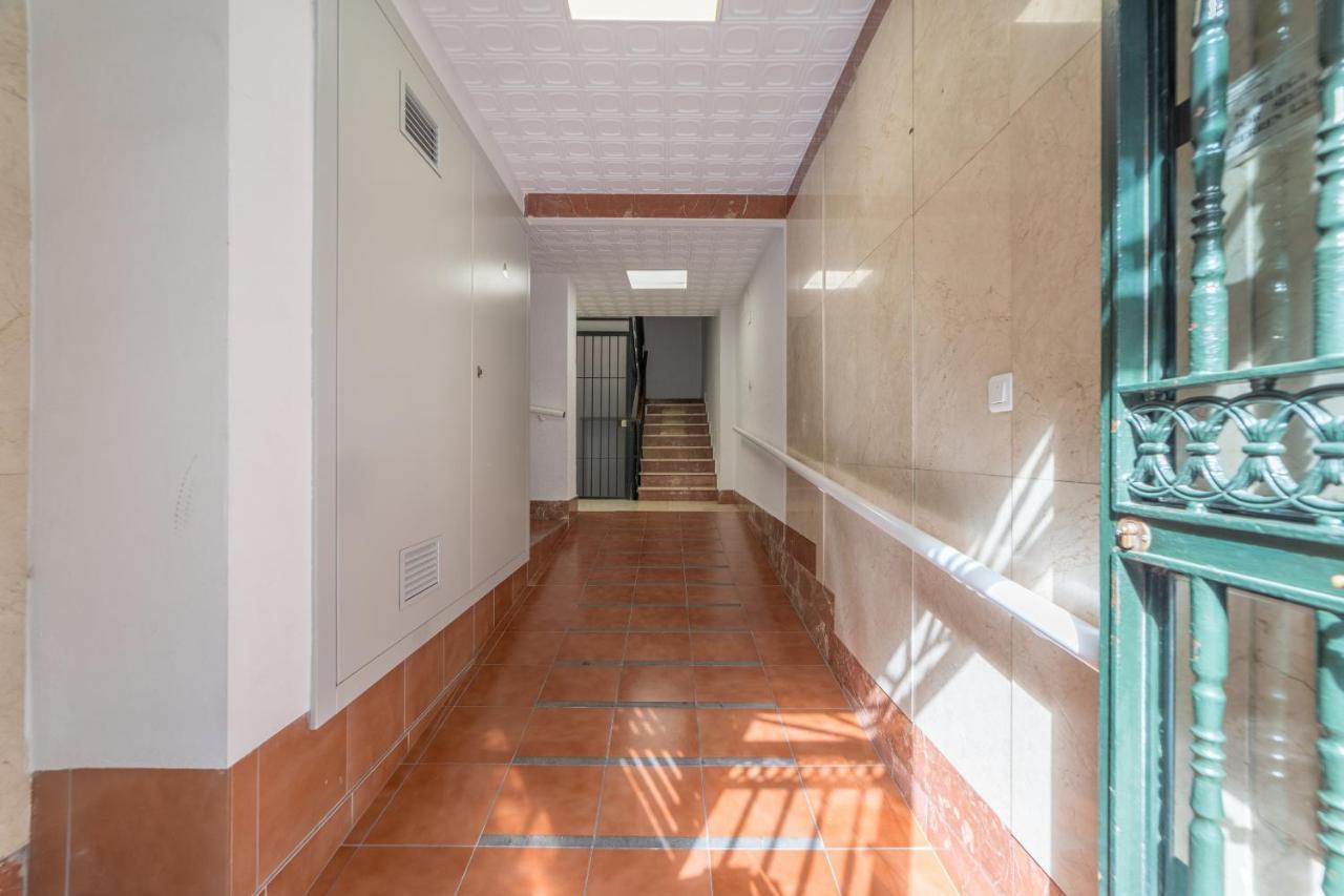 Suite Homes Penthouse Capuchinos Малага Экстерьер фото